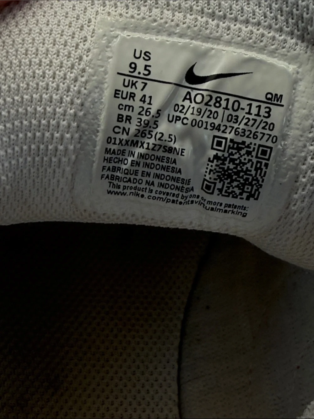 Nike Women’s 9.5 Shoes